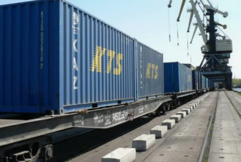 Надежные контейнерные перевозки в Казахстане - удобное решение для бизнеса